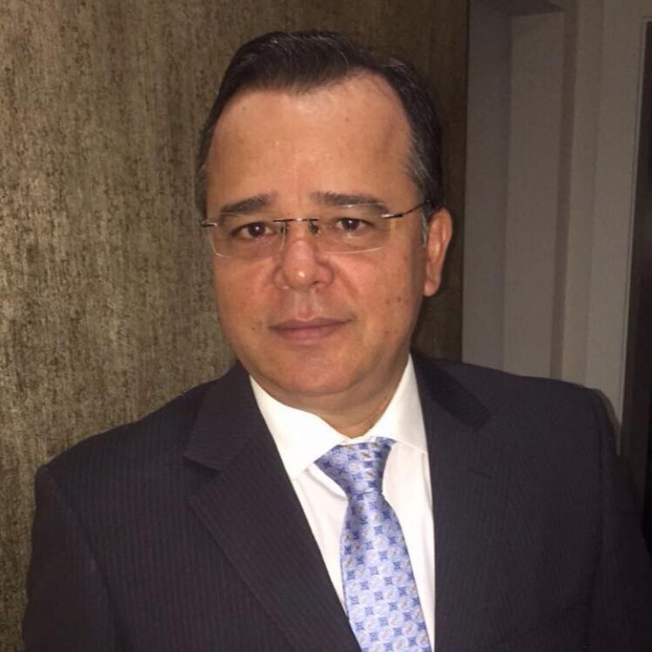 Resultado de imagem para Isandir Rezende é presidente da Comissão de Direito do Idoso