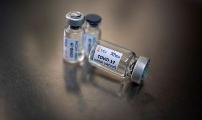 Governo zera imposto de importao de vacinas contra covid-19