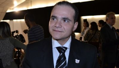 Presidente da OAB-MT, Leonardo Campos  preso por agredir a esposa