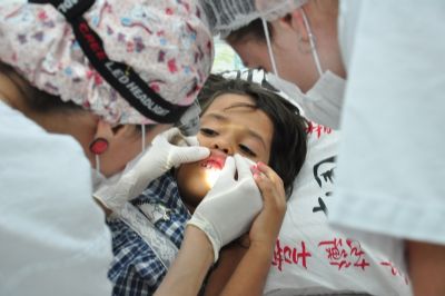 Odontologia humanizada em pacientes de UTI peditrica diminui riscos de infeces graves