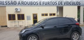Ladro estaciona Hyundai roubado em local proibido e carro  guinchado