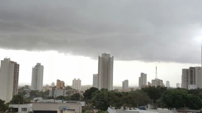 Previso aponta chances de chuva durante toda semana em Cuiab