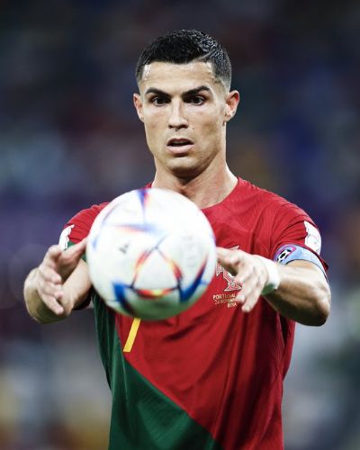 Cristiano Ronaldo balana as redes e  o Craque da estreia de Portugal na Copa do Mundo
