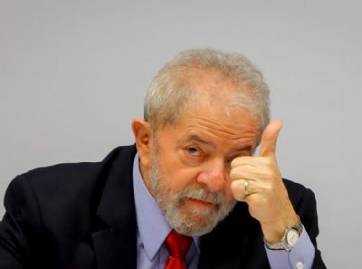 Como fica o futuro poltico com Lula elegvel at novo julgamento