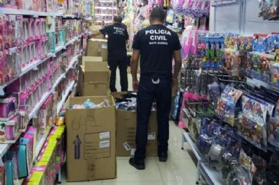 ​Polcia apreende milhares de brinquedos falsificados em Cuiab
