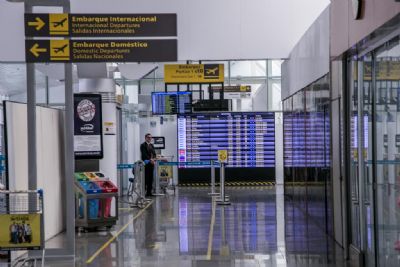 Agncias de viagens tambm podem ser acionadas em caso de cancelamento de voos