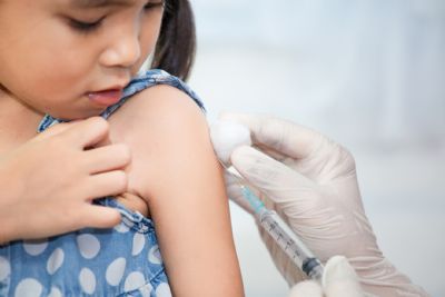 Crianas de 06 meses a menores de 01 ano devem ser vacinadas contra o sarampo