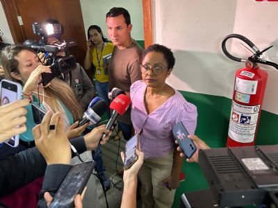 Edna Sampaio  intimada pela polcia civil