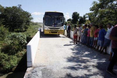 Prefeito inaugura mais uma ponte de concreto e refora projeto de melhorias nas regies rurais