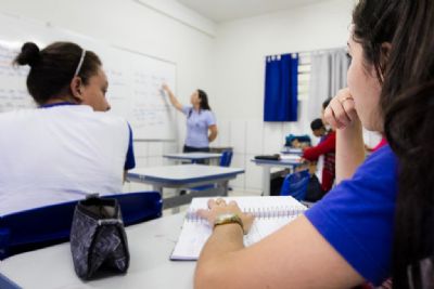 Lei sancionada garante atendimento especializado a alunos com transtornos de aprendizagem em MT