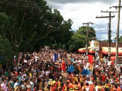 Locais tradicionais de festa, Chapada e gua Boa cancelam Carnaval por causa do coronavrus
