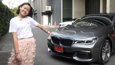 YouTuber de 12 anos compra BMW de R$ 770 mil
