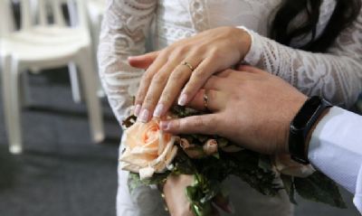 ​Mato Grosso registra 430 casamentos por ano envolvendo menores de 18 anos