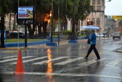​Previso indica muita chuva durante toda a semana em Cuiab