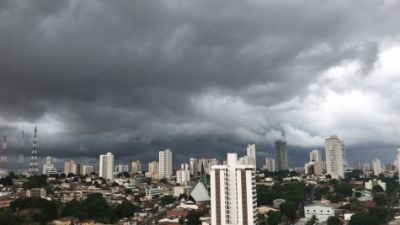 CPTEC emite alerta de tempestades e raios em Cuiab e outras 116 cidades de MT