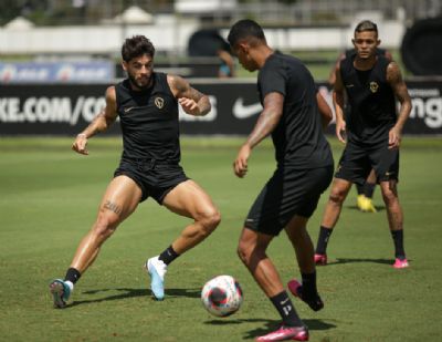 Corinthians faz ltimo treino em So Paulo antes de embarcar para Mato Grosso