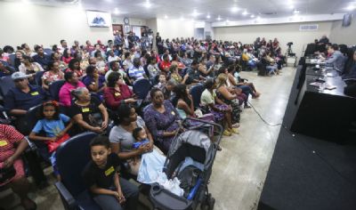 Audincia pblica debateu dficit habitacional na Grande Cuiab