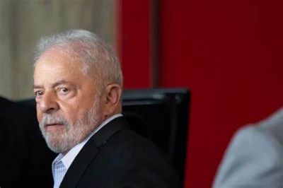 TSE aponta irregularidades de R$ 620 mil em contas de Lula