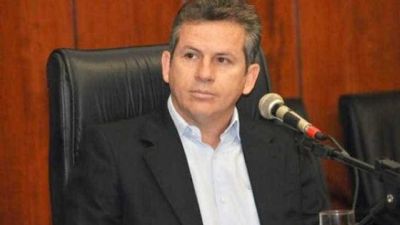 ​Mauro Mendes exonera mais 87 comissionados, nomeia 55 e recontrata 23