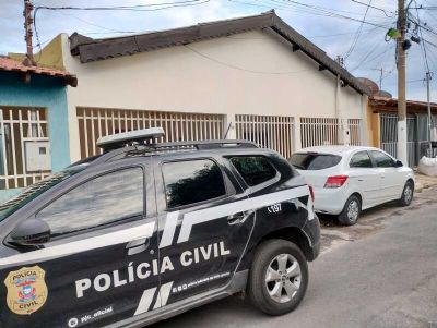 Polcia Civil investiga irregularidades em contrato da Sade de Cuiab para chipagem de ces e gatos