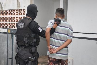 Polcia Civil cumpre 27 mandados de priso em Campo Verde contra faco criminosa