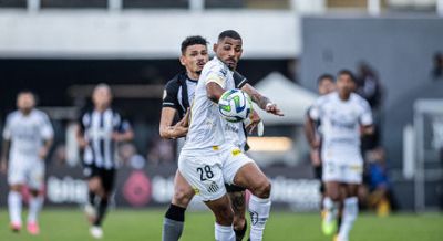 Botafogo reage no fim e empata com Santos na Vila Belmiro