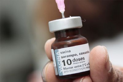 Sarampo: mais de 16 milhes de doses da vacina trplice viral foram enviadas para todo o pas