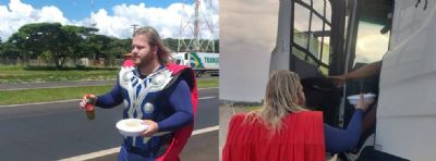 Thor entrega almoo para caminhoneiros que no podem cumprir quarentena