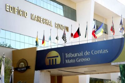 TCE identifica 27 casos de pessoas mortas que teriam sido 'vacinadas' em Mato Grosso