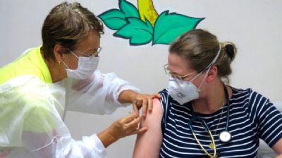 Instituto Butantan comea a testar em Mato Grosso vacina contra Covid