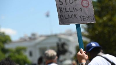 Dicionrio de referncia nos EUA vai modificar sua definio de racismo