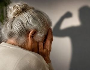 Cuiab� cria pol�tica de prote��o a idosos v�timas de viol�ncia
