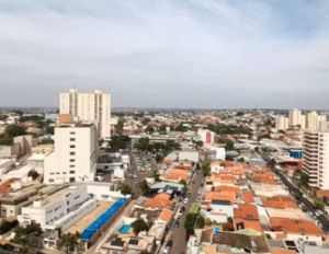 Defesa Civil alerta para risco de inc�ndios em vegeta��o antes da chegada de frente fria ao interior de SP