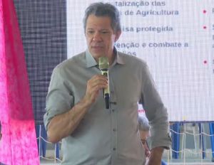 Haddad critica seguran�a p�blica em SP e fala sobre roubos de celulares: 'Voc� vai perder o celular e n�o vai achar'