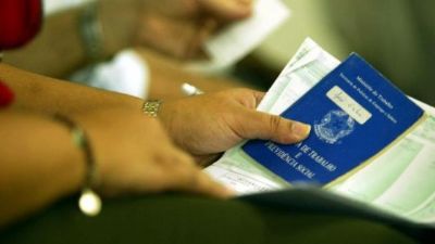 Ocupa��o tem leve recupera��o no 4� trimestre de 2020