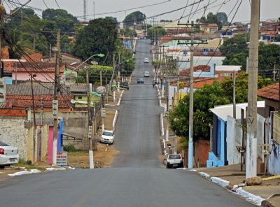 Prefeito Emanuel Pinheiro entrega mais 29 t�tulos de im�veis na Capital