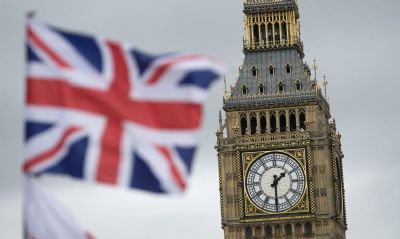 Inglaterra fechar� bares e restaurantes �s 22h