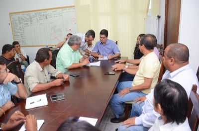 Pinheiro promove debate com a equipe de Obras para dinamizar os servi�os prestados � popula��o