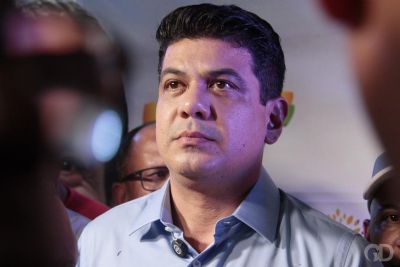 F�rias de 1,3 mil servidores paralisam �reas essenciais