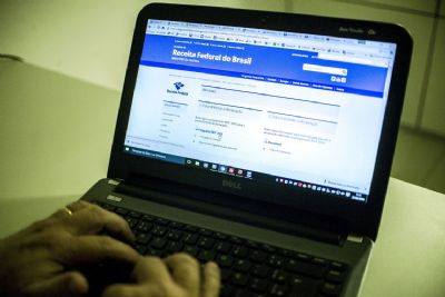 ​Receita abre consulta a restitui��o do Imposto de Renda de 2008 a 2018