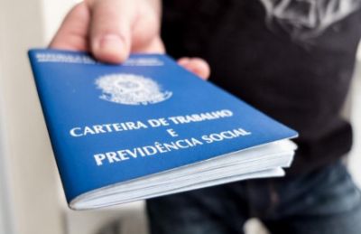 Carteiras de trabalho poder�o ser emitidas em ag�ncias dos Correios