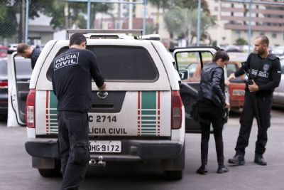 ​Pol�cia combate explora��o sexual contra crian�as na internet