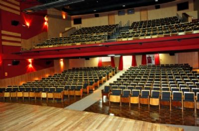 Cine Teatro disponibiliza programa��o online com produ��es regionais e nacionais
