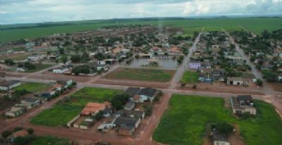 Prefeito � denunciado por nepotismo na administra��o da cidade