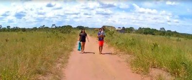 Ind�genas fecham aldeias em MT