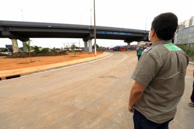 Cuiab� adia entrega de viaduto para quinta