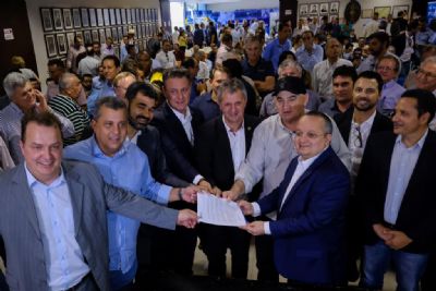 Leis fortalecem parcerias com associa��es, cons�rcios e prefeituras