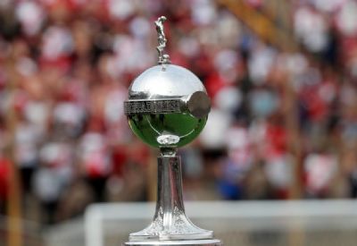 Diretor diz que Conmebol planeja volta de Copas em setembro
