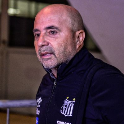 Jorge Sampaoli chega a Belo Horizonte para assinar com Atl�tico