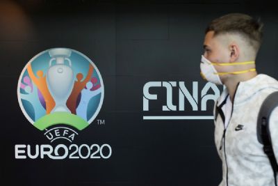 Eurocopa adiada para 2021: federa��o norueguesa antecipa an�ncio oficial da Uefa